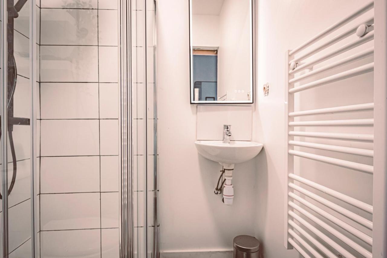 La Suite - Paisible Et A Deux Pas De La Gare Реймс Экстерьер фото